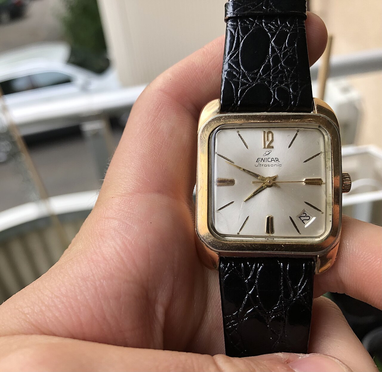 shinefinery Heritage Gold Watch image 2